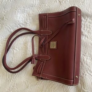 Dooney & Bourke bag